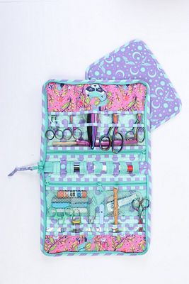 Running With Scissors Tool Case Sewing Pattern by byAnnie — Zippered Sewing Tool Organizer