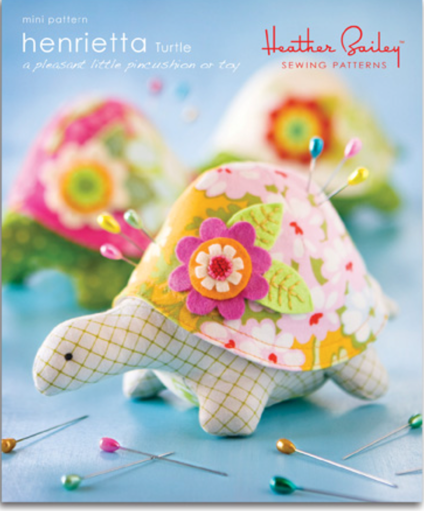 Henrietta Turtle Pincushion Mini Pattern by Heather Bailey