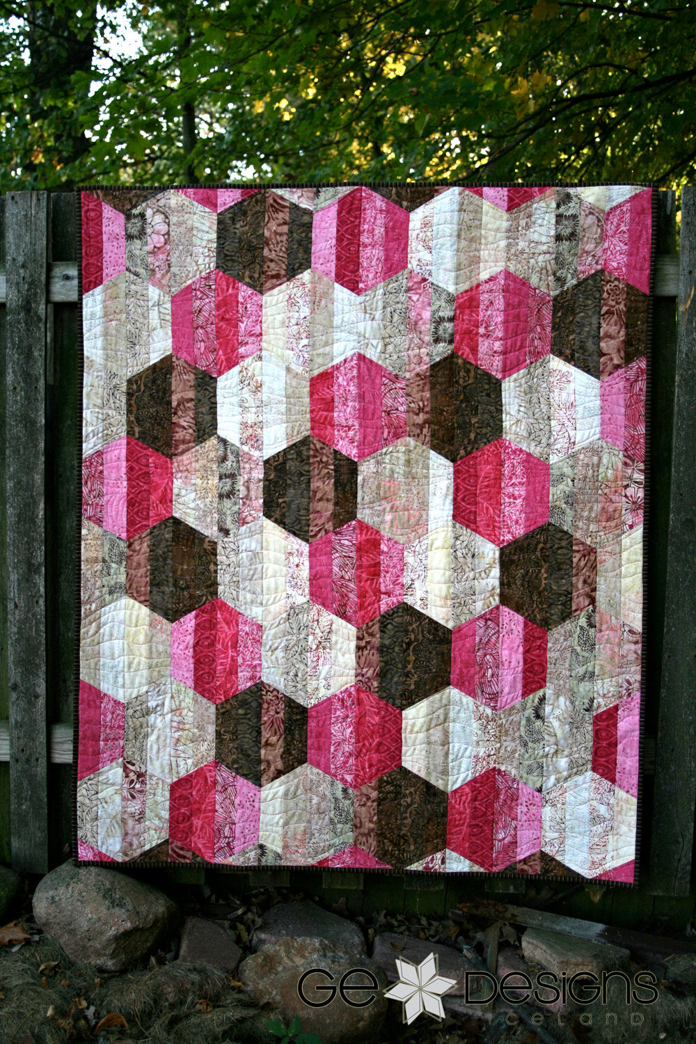 GE Designs Strip Lash Quilt Pattern 160 — Jelly Roll Strip Quilt, 6 Sizes Crib to King