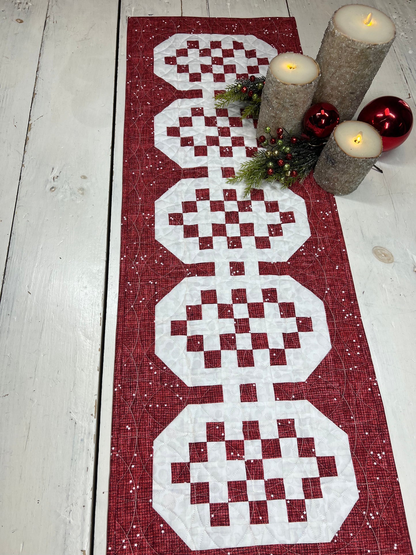 GE Designs Christmas in Europe Quilt Pattern Book — Cultural Holiday Quilt Blocks, Multiple Patterns